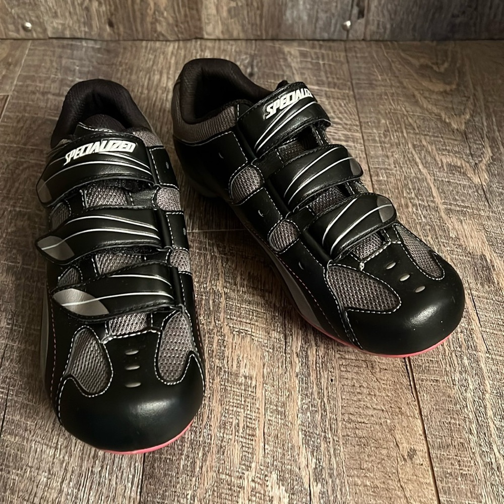 Specialized black strap cycling shoes breast cancer women’s size 9